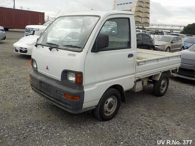 1998 Mitsubishi Minicab JDM car for sale — photo 8 of 21