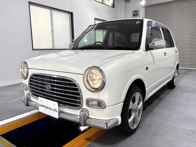 2001 Daihatsu Mira JDM car for sale — photo 2 of 25