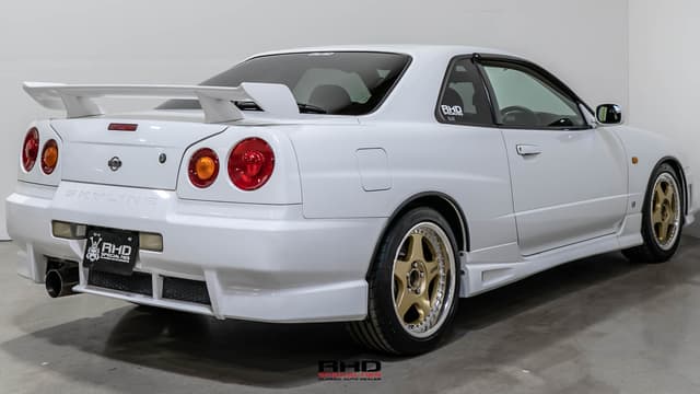 1998 Nissan Skyline JDM car for sale — photo 7 of 25
