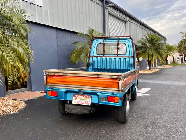 1997 Daihatsu Hijet JDM car for sale — photo 8 of 16