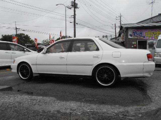 2000 Toyota Cresta JDM car for sale — photo 12 of 17