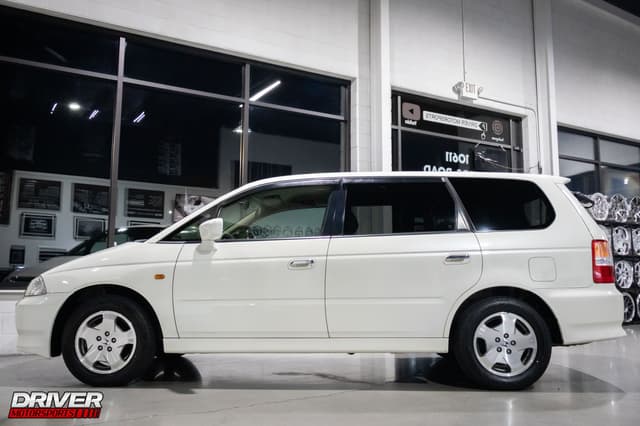 2001 Honda Odyssey JDM car for sale — photo 7 of 23
