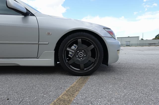 2000 Toyota Altezza JDM car for sale — photo 4 of 18