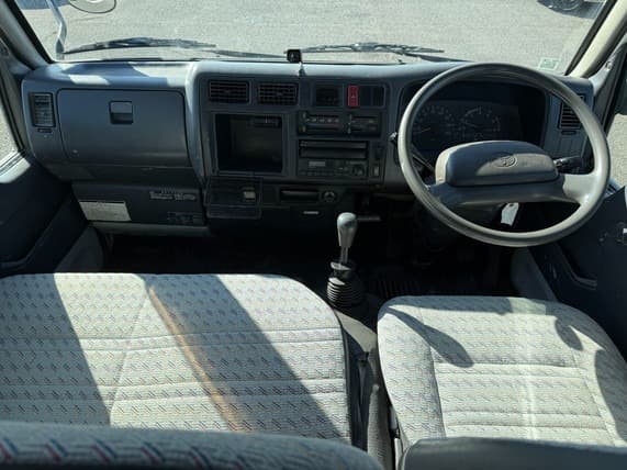 2000 Toyota Toyoace JDM car for sale — photo 10 of 14