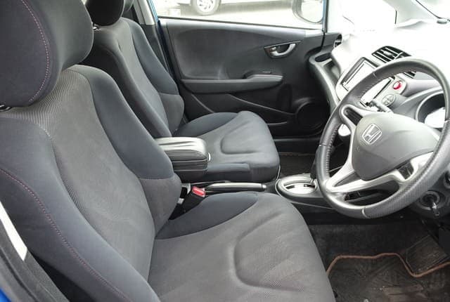 2009 Honda Fit JDM car for sale — photo 25 of 25