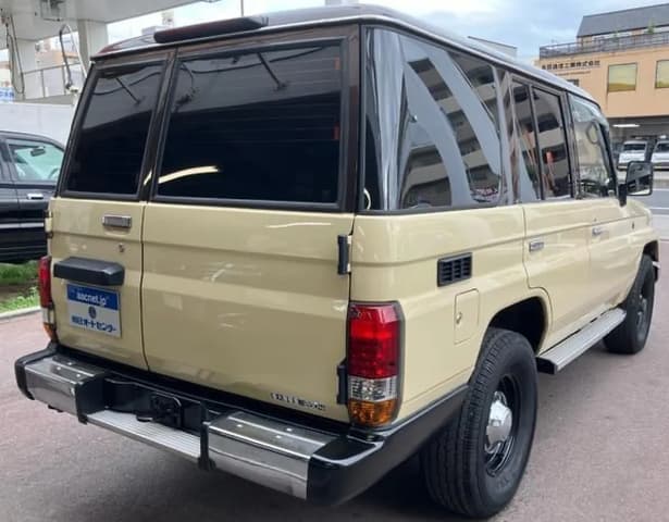 1994 Toyota Land Cruiser Prado JDM car for sale — photo 4 of 25