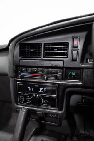 1995 Toyota Hilux Surf JDM car for sale — photo 11 of 25