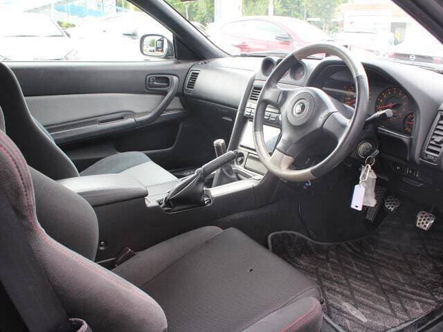 2000 Nissan Skyline JDM car for sale — photo 3 of 12