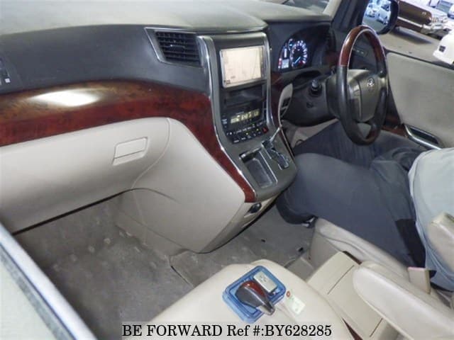 2008 Toyota Alphard JDM car for sale — photo 4 of 6