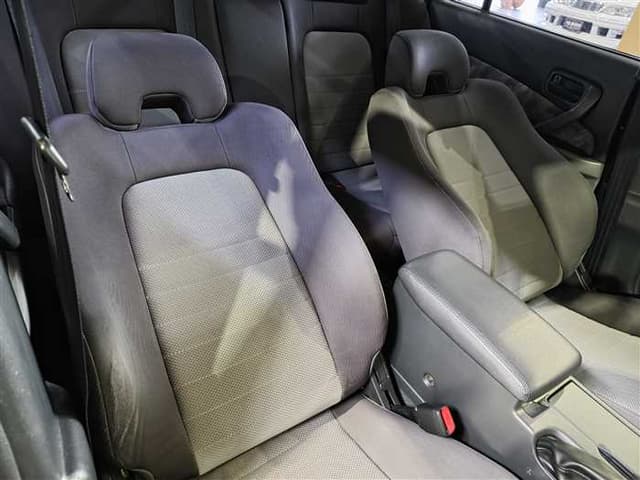 1999 Nissan Skyline JDM car for sale — photo 17 of 25