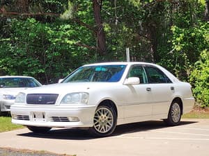2000 Toyota Crown JDM car for sale