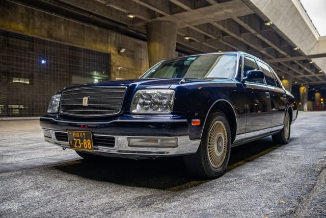 1994 Toyota Century JDM car for sale — photo 8 of 21