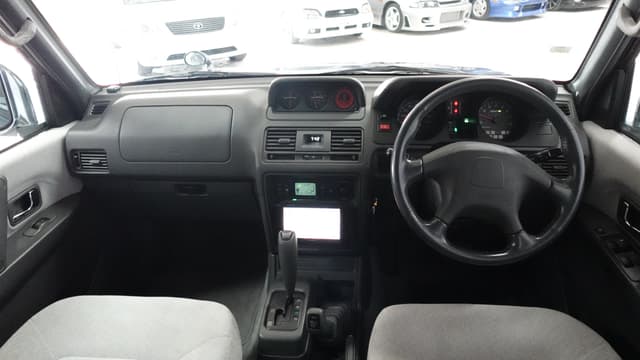 1997 Mitsubishi Pajero JDM car for sale — photo 12 of 23