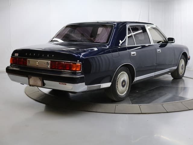 1997 Toyota Century JDM car for sale — photo 7 of 25