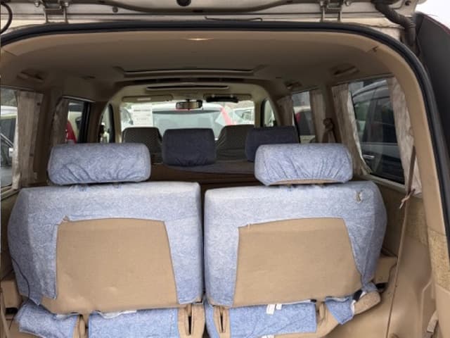 2007 Honda Stepwagon JDM car for sale — photo 6 of 8