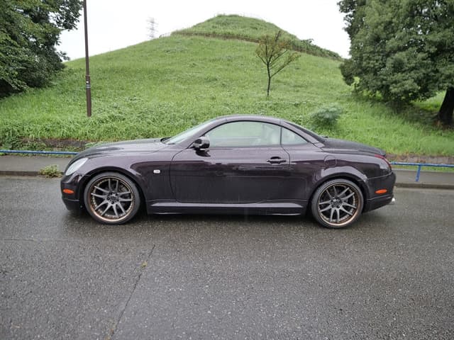 2001 Toyota Soarer JDM car for sale — photo 8 of 25