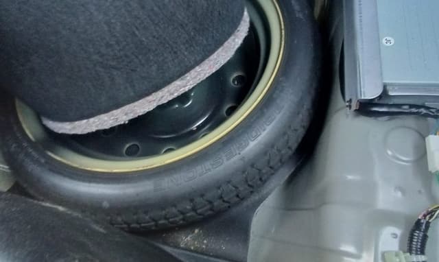2001 Toyota Altezza JDM car for sale — photo 9 of 20