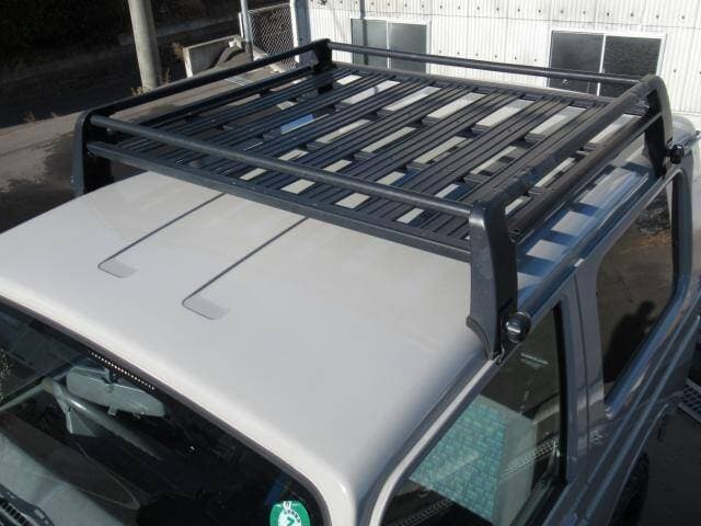 1998 Suzuki Jimny JDM car for sale — photo 11 of 20