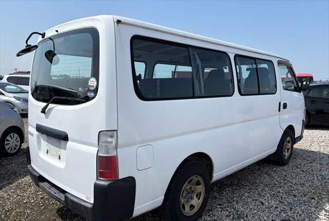 2007 Nissan Caravan JDM car for sale — photo 5 of 25