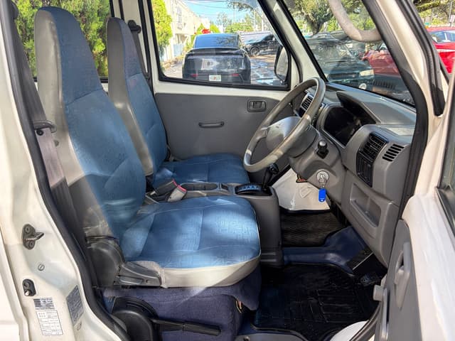 1999 Mitsubishi Minicab JDM car for sale — photo 11 of 19