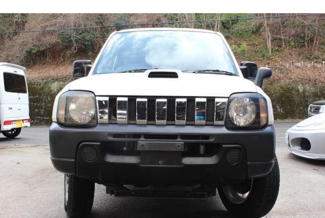 2010 Suzuki Jimny JDM car for sale — photo 3 of 25
