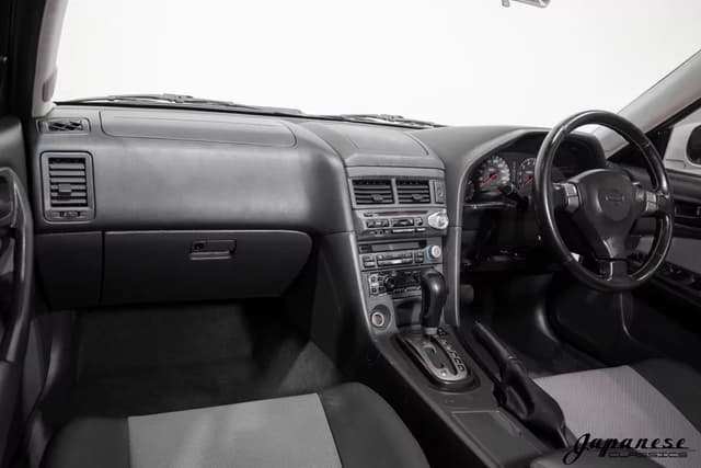 1998 Nissan Skyline JDM car for sale — photo 9 of 25