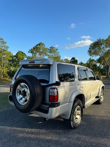 1996 Toyota Hilux Surf JDM car for sale — photo 6 of 18
