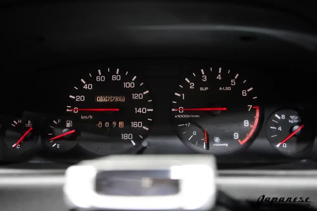 1996 Nissan Skyline JDM car for sale — photo 13 of 25
