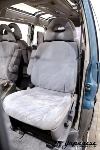 1994 Mitsubishi Delica JDM car for sale — photo 17 of 25