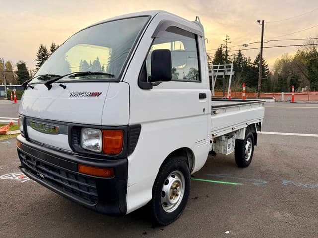 1997 Daihatsu Hijet JDM car for sale — photo 4 of 25