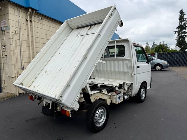 1999 Daihatsu Hijet JDM car for sale — photo 11 of 25