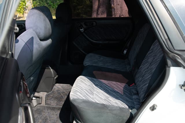 1996 Subaru Legacy JDM car for sale — photo 11 of 15