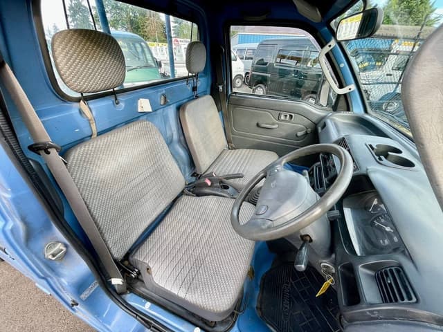1999 Daihatsu Hijet JDM car for sale — photo 19 of 25