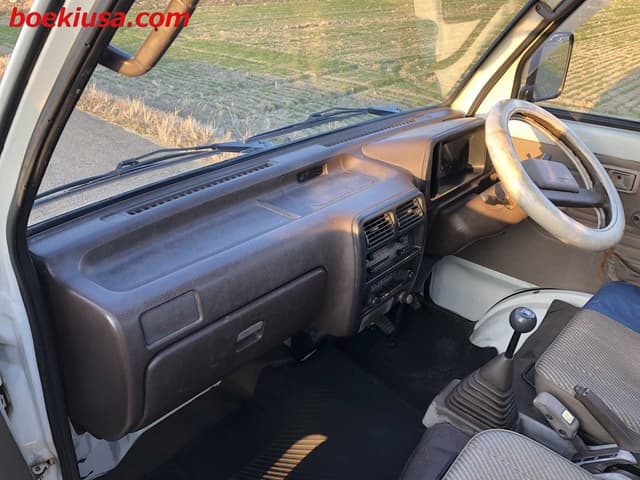 1992 Daihatsu Hijet JDM car for sale — photo 9 of 22