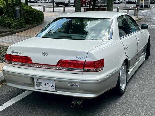 1998 Toyota Mark II JDM car for sale — photo 4 of 9