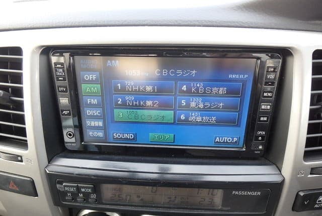 2007 Toyota Hilux Surf JDM car for sale — photo 34 of 56
