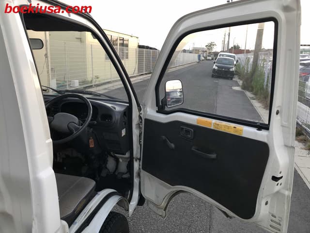1995 Daihatsu Hijet JDM car for sale — photo 12 of 25