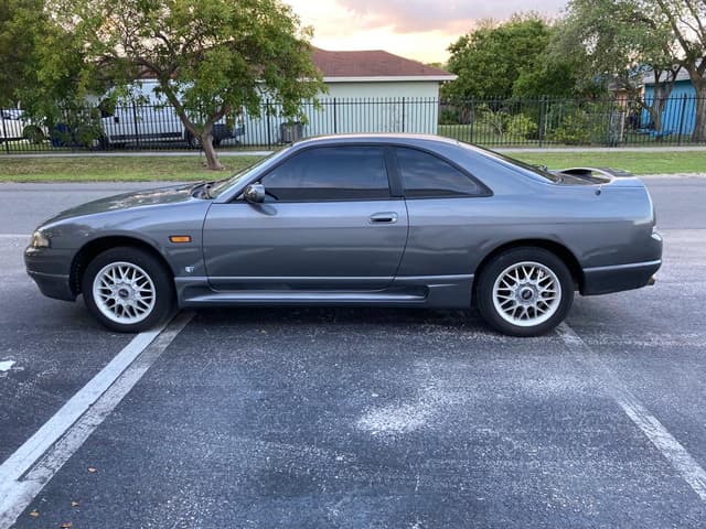 1994 Nissan Skyline JDM car for sale — photo 14 of 21