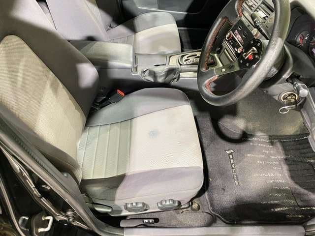 1999 Nissan Skyline JDM car for sale — photo 14 of 25