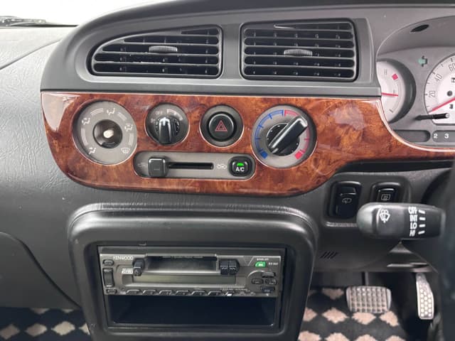 2000 Daihatsu Mira JDM car for sale — photo 18 of 25