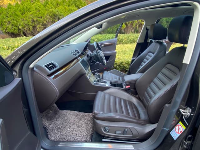 2012 Volkswagen JDM car for sale — photo 9 of 24