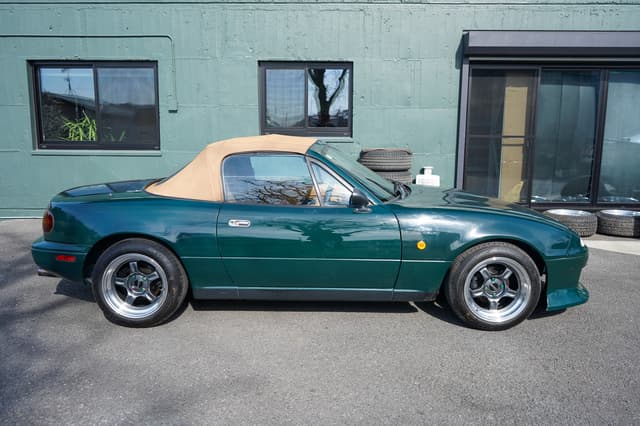 1990 Eunos JDM car for sale — photo 19 of 26