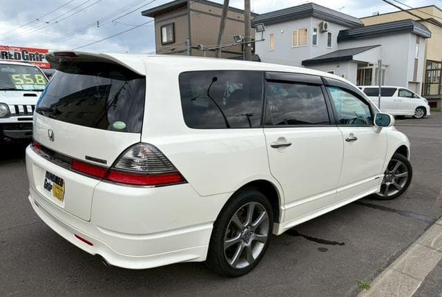 2007 Honda Odyssey JDM car for sale — photo 2 of 25