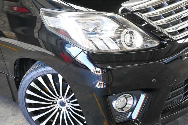 2012 Toyota Alphard JDM car for sale — photo 2 of 10