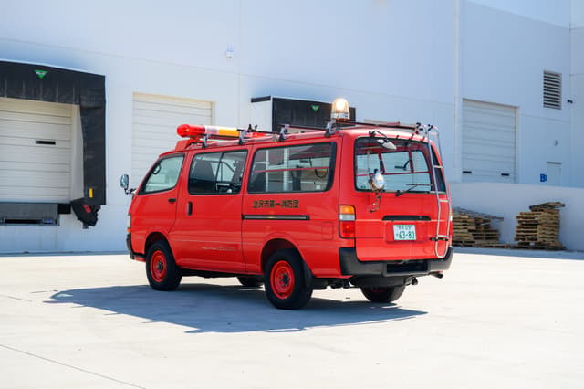 1999 Toyota HiAce JDM car for sale — photo 5 of 23
