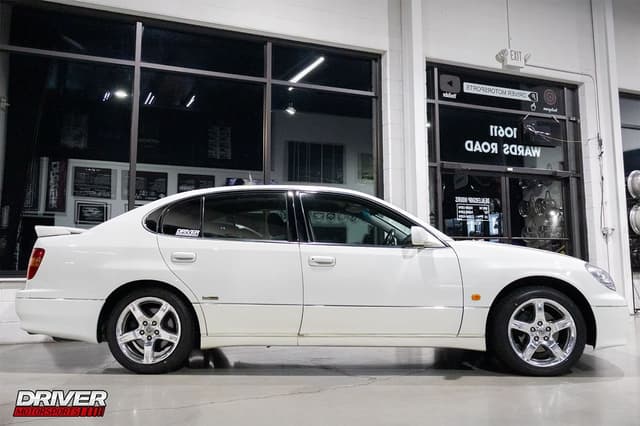 1998 Toyota Aristo JDM car for sale — photo 11 of 25