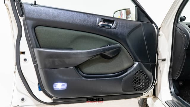 2000 Honda Accord JDM car for sale — photo 16 of 25