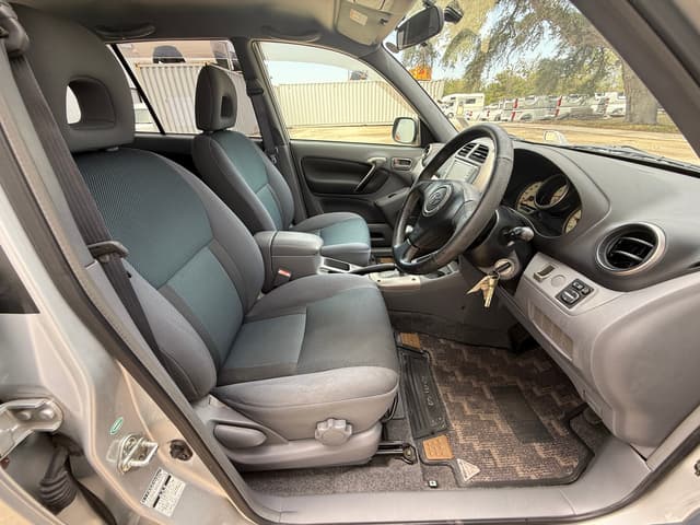2001 Toyota RAV4 JDM car for sale — photo 19 of 22