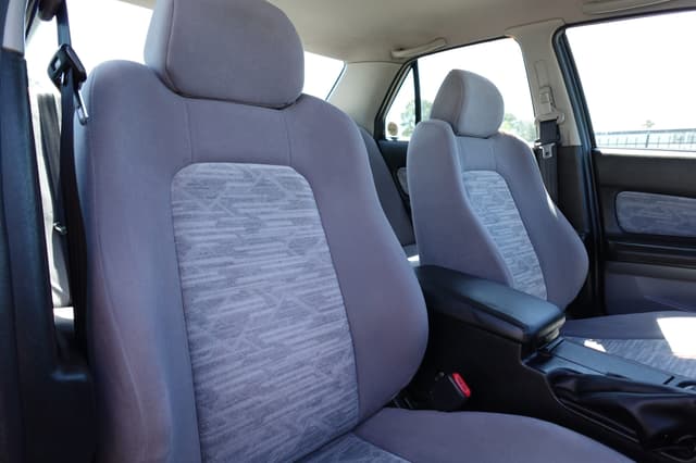 2001 Nissan Skyline JDM car for sale — photo 15 of 18