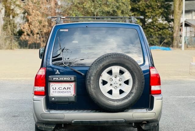 2004 Mitsubishi Pajero JDM car for sale — photo 3 of 3